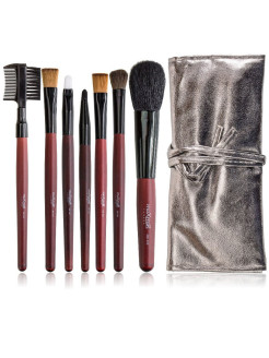 Распродажа Набор кисточек для макияжа в чехле (7 инструментов)
Набор состоит из 7 инструментов