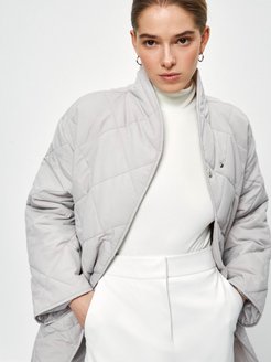 Скидка на Куртка женская короткая стеганая на поясе без капюшона