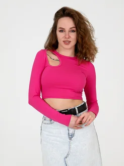 Скидка на Лонгслив укороченный облегающий с открытым плечом