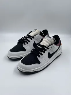 Скидка на Кроссовки Nike SB Dunk Low Toyota AE86