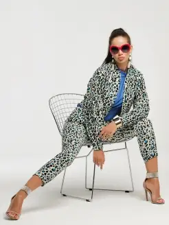 Распродажа .