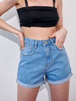 Скидка на Женские джинсовые короткие шорты летние